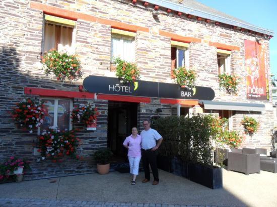 Hotel O2B Aux Berges De Broceliande Beignon Eksteriør billede